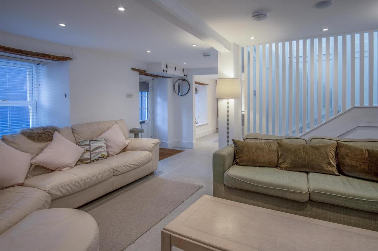 Caleb's - 4 Bedroom - Holiday home Solva